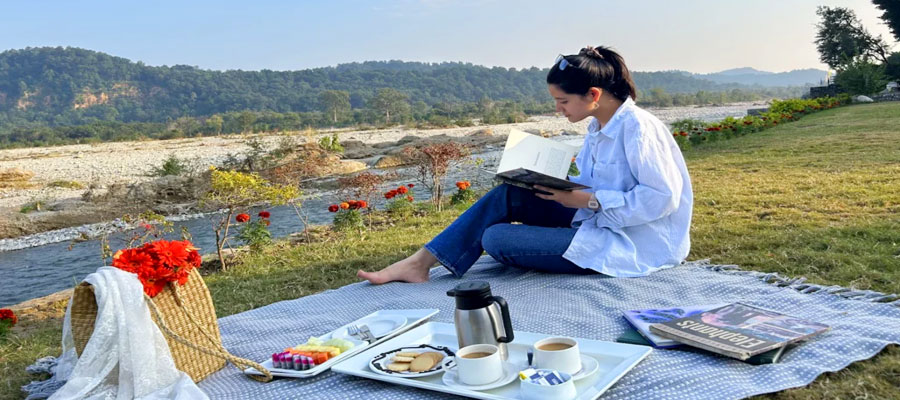 Best Spots for Relaxing Picnics in Jim Corbett