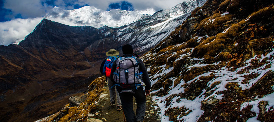 top-trekking-trails-around-nainital