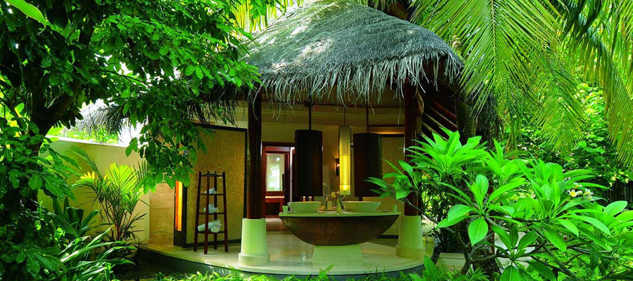 eco-friendly-accommodation-options