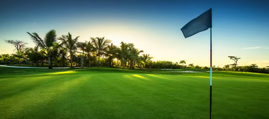 A Guide to Golfing at the Famous Upat Golf Course