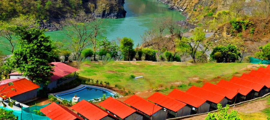 riverside-camping-a-photographer-s-dream