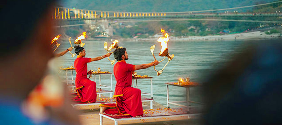 the-holy-ganga-spiritual-essence-of-rishikesh